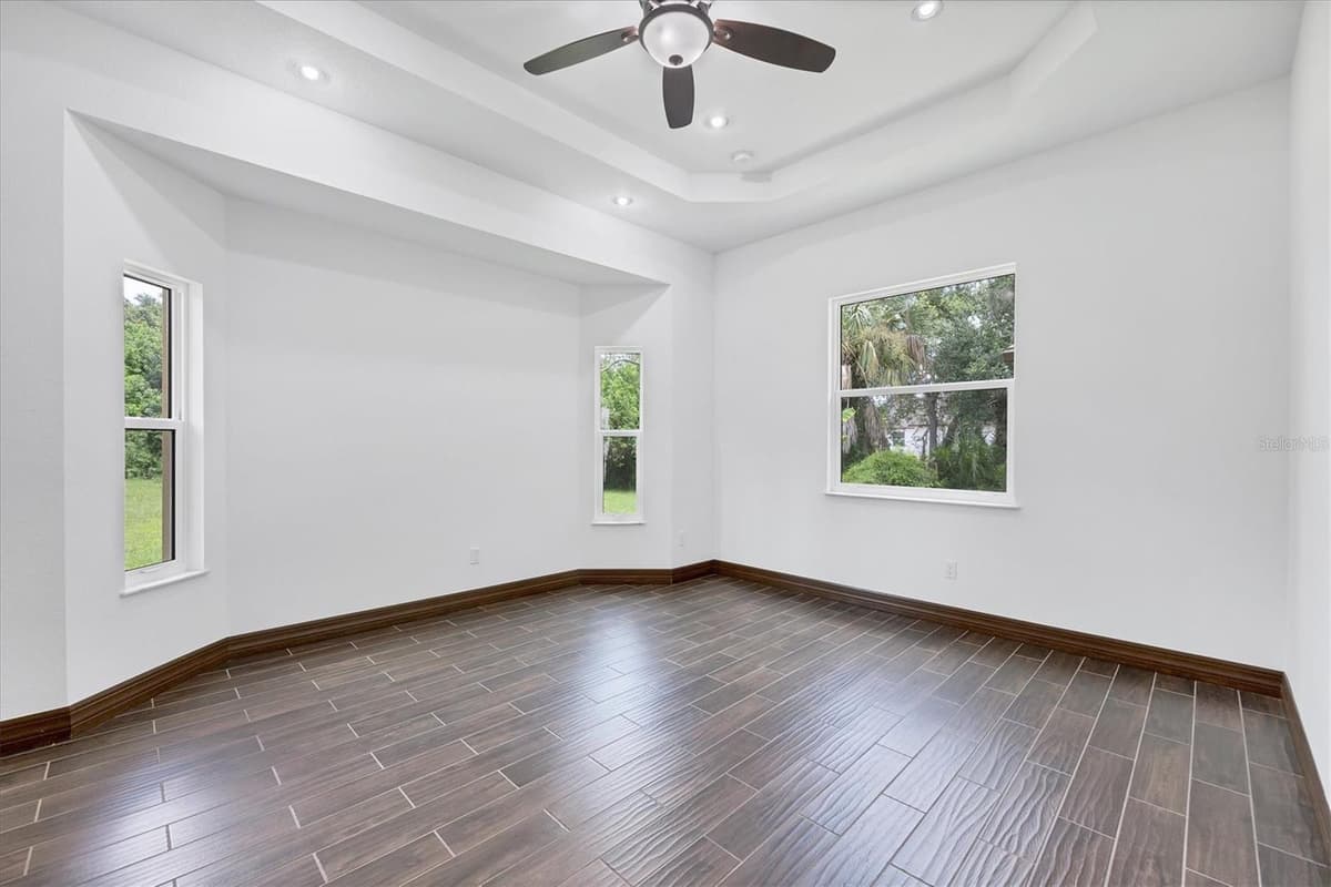 431 SEVILLA STREET — photo 22 of 55