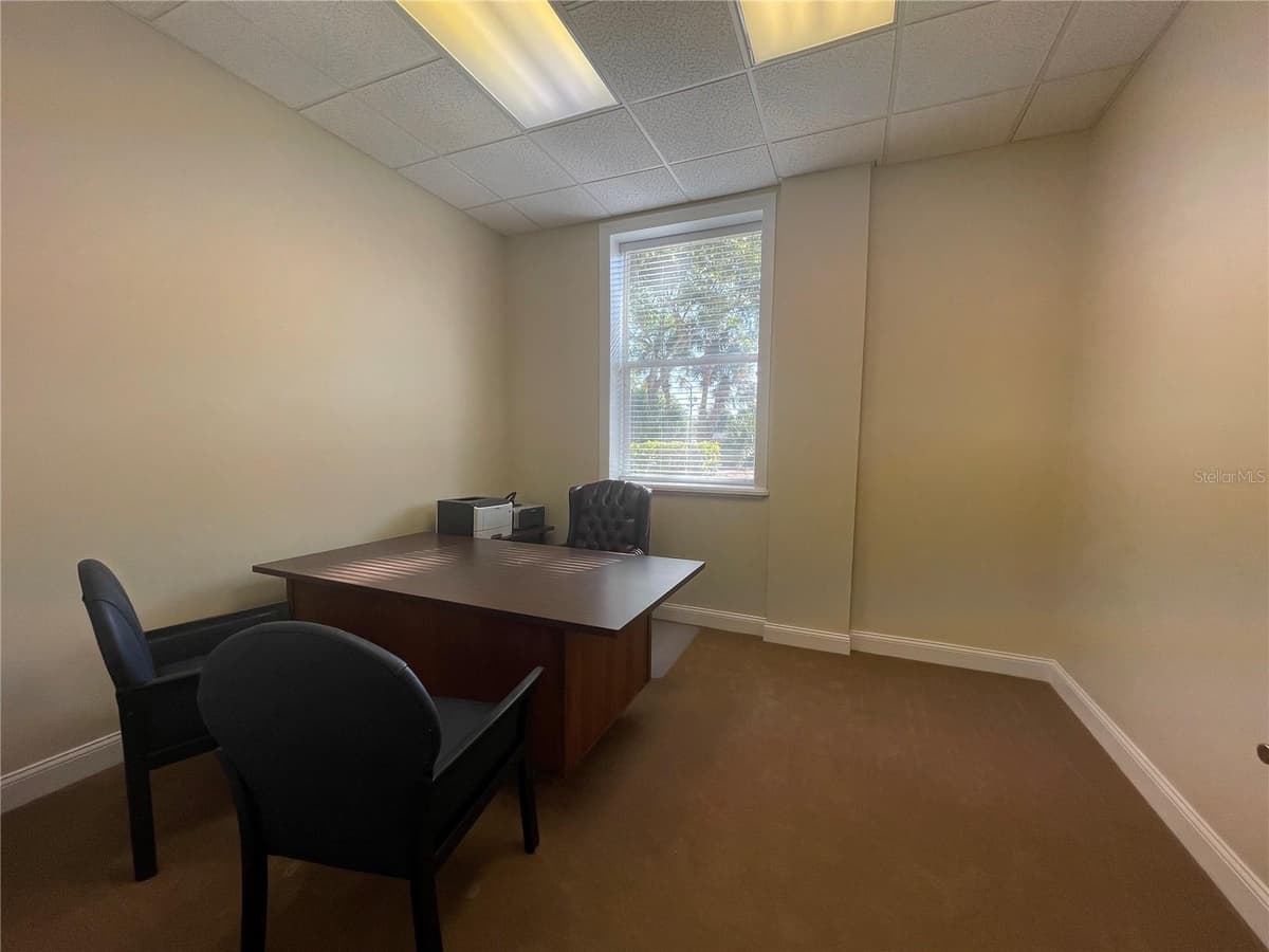 220 MAIN STREET — photo 15 of 25