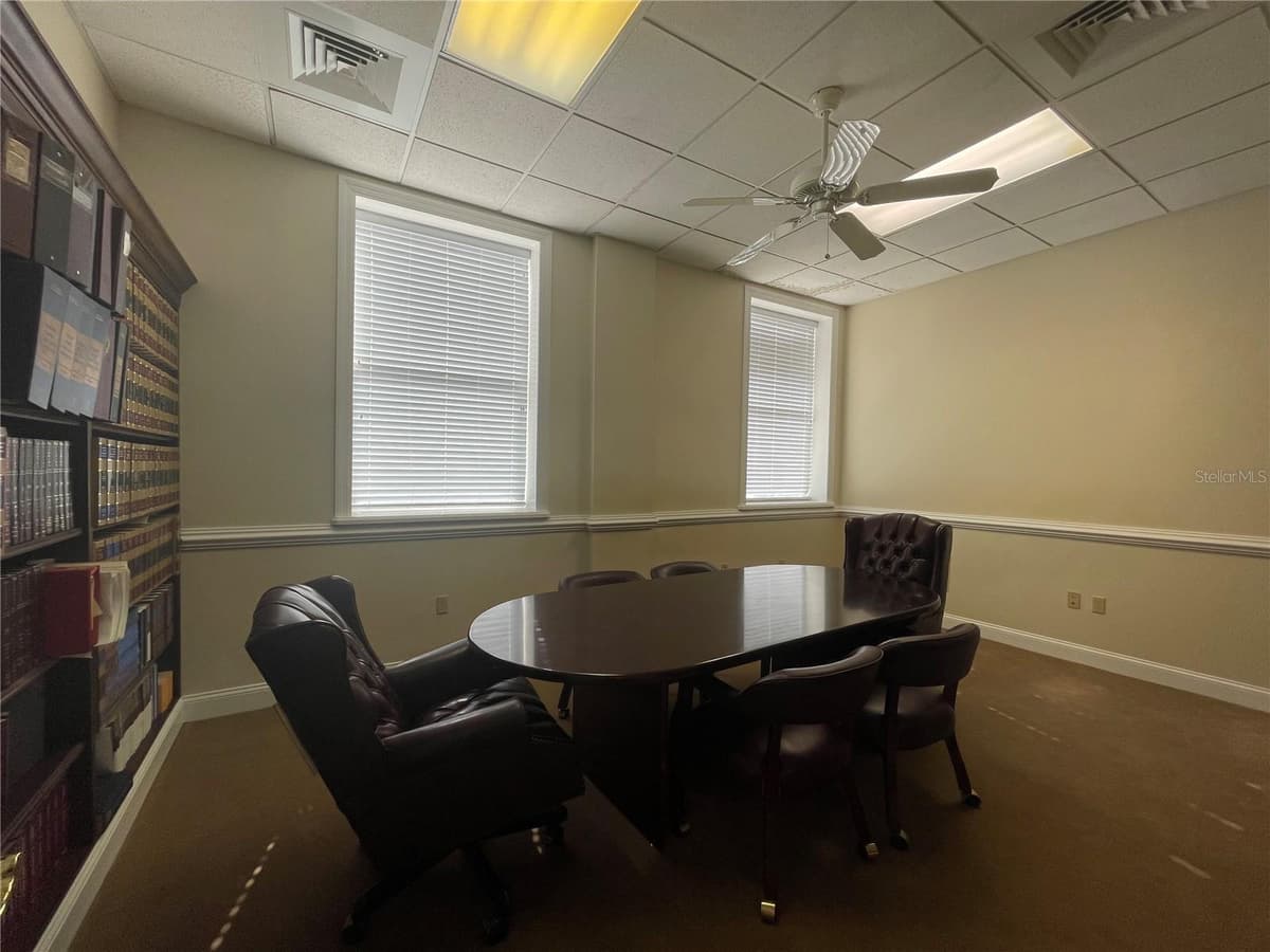 220 MAIN STREET — photo 16 of 25