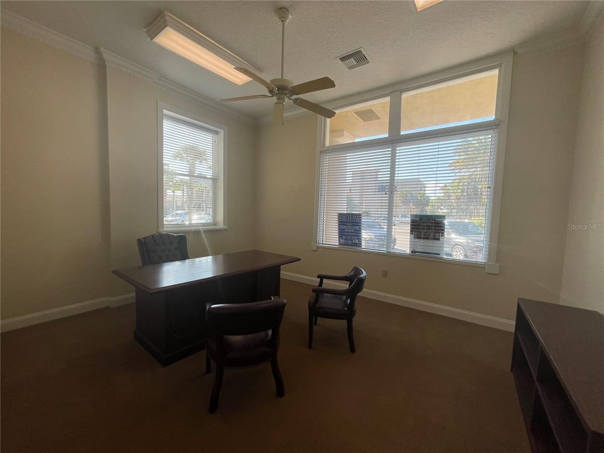 220 MAIN STREET — photo 20 of 25