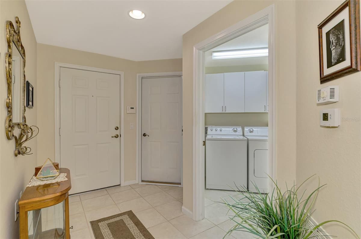 3433 GRAND VISTA COURT — photo 4 of 77