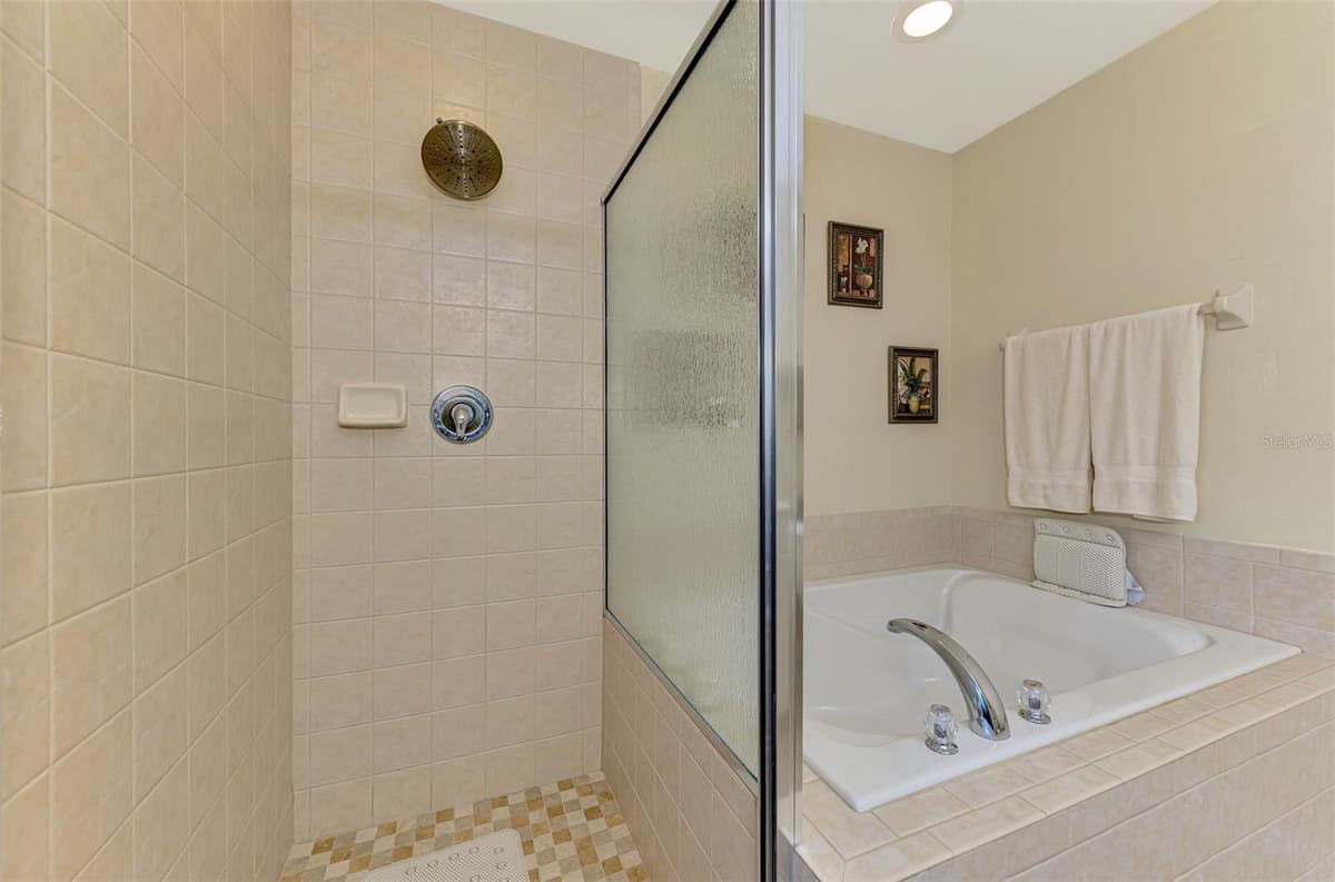 3433 GRAND VISTA COURT — photo 28 of 77