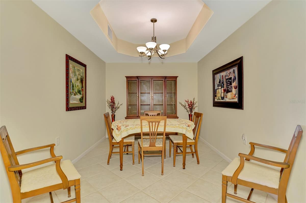 3433 GRAND VISTA COURT — photo 19 of 77