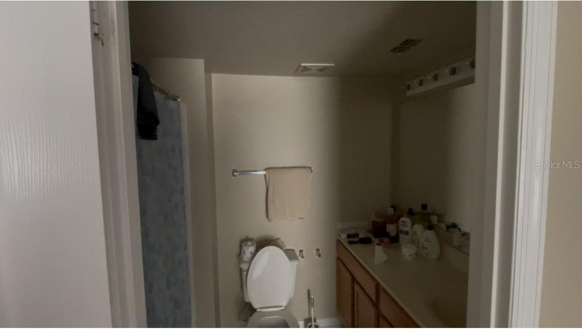 459 DANUBE DRIVE — photo 10 of 26