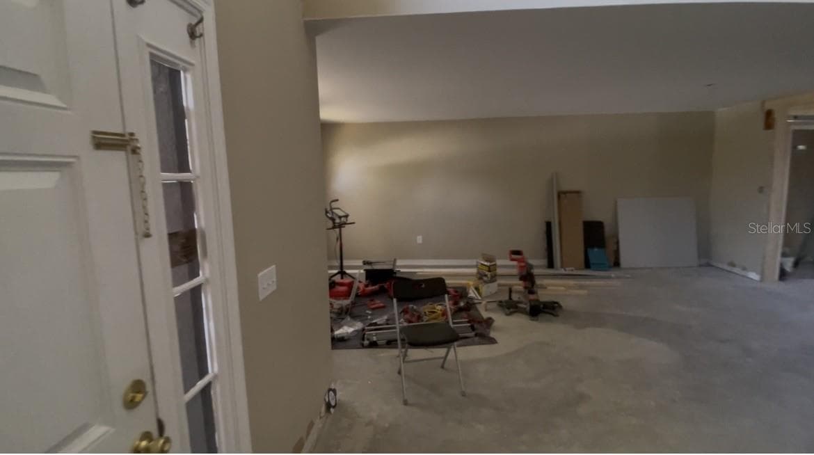 459 DANUBE DRIVE — photo 2 of 26