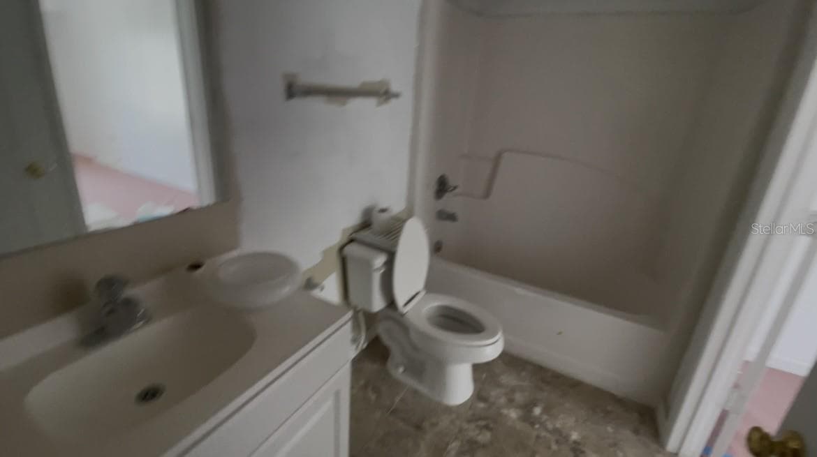 459 DANUBE DRIVE — photo 12 of 26