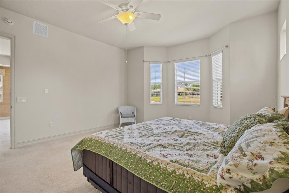 26207 AVENIDA LAS COLINAS — photo 15 of 49