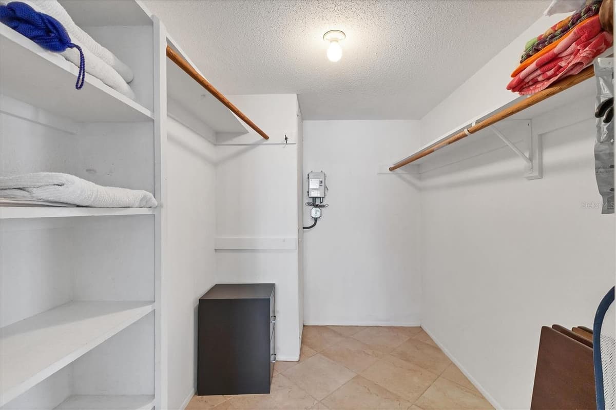 210 SANTA MARIA STREET — photo 22 of 80