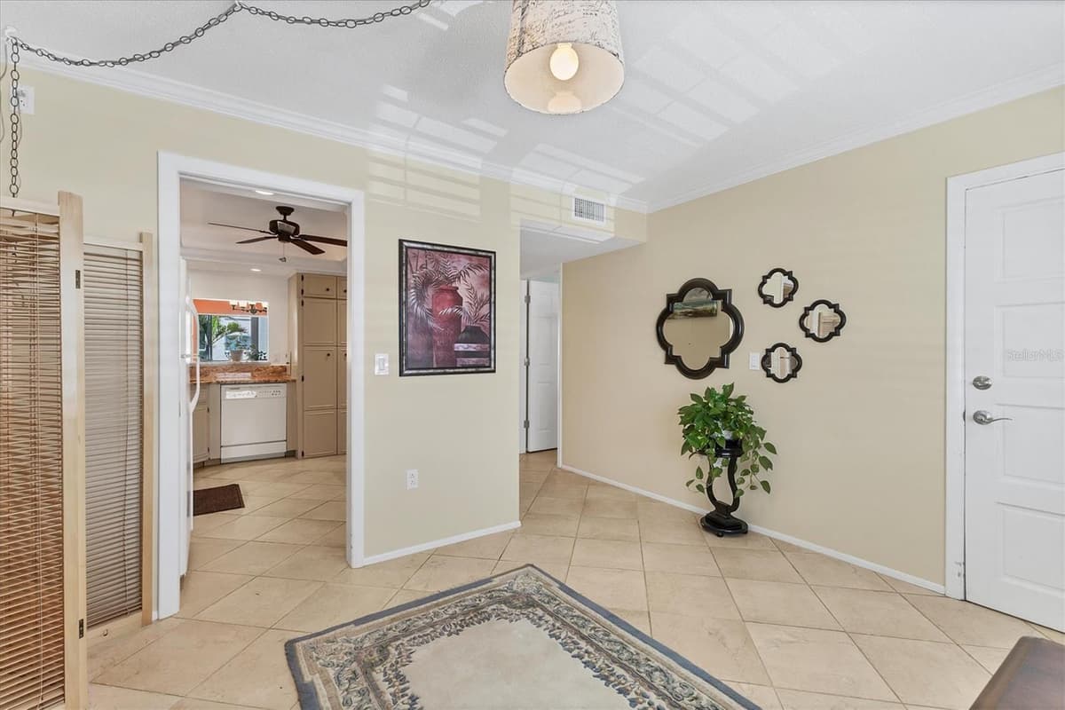 210 SANTA MARIA STREET — photo 18 of 80