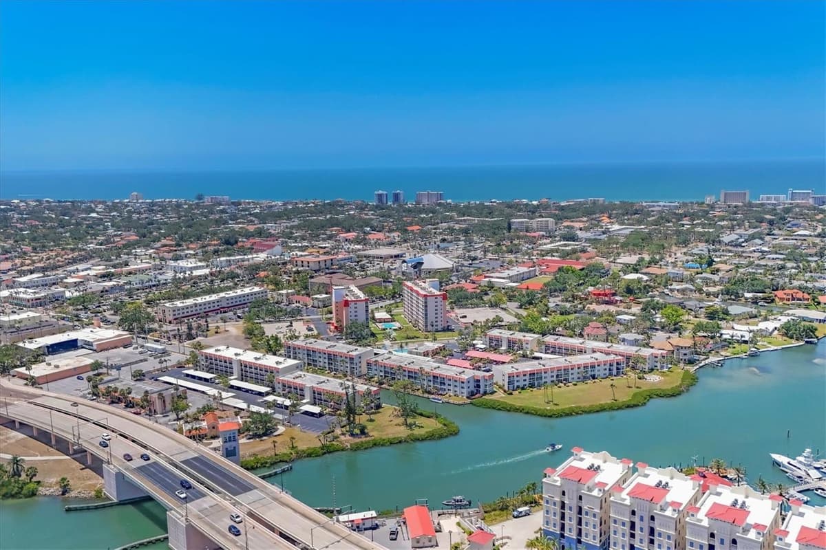 210 SANTA MARIA STREET — photo 33 of 80