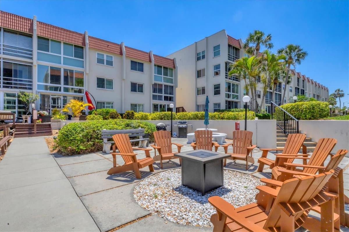 210 SANTA MARIA STREET — photo 47 of 80