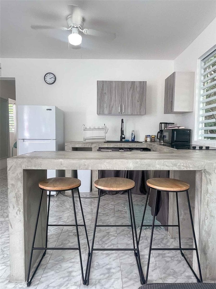 376 CALLE GIRASOL — photo 5 of 18