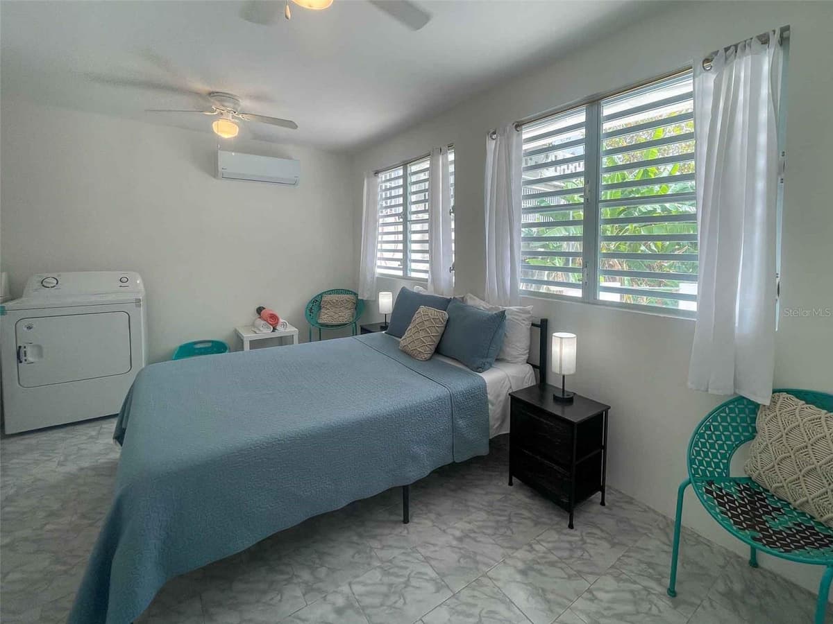 376 CALLE GIRASOL — photo 13 of 18