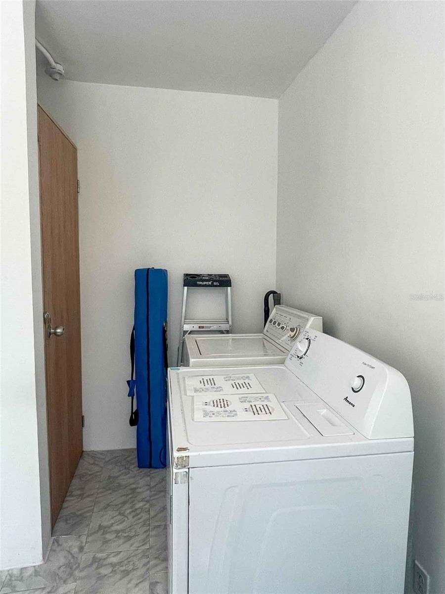 376 CALLE GIRASOL — photo 14 of 18