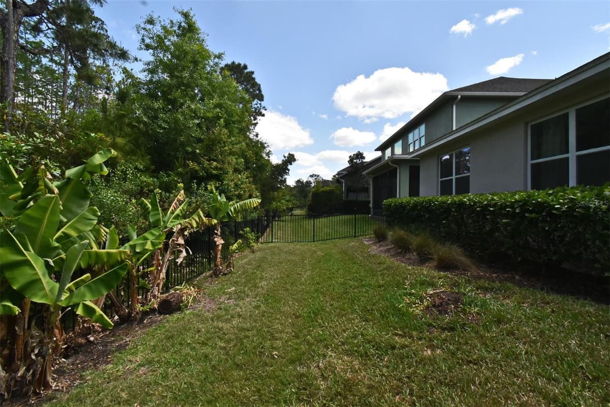 8742 PEACHTREE PARK CT — photo 35 of 38