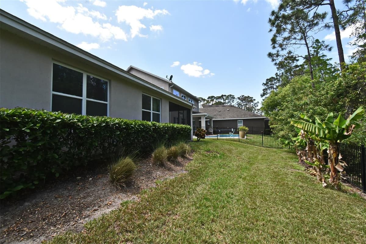8742 PEACHTREE PARK CT — photo 36 of 38
