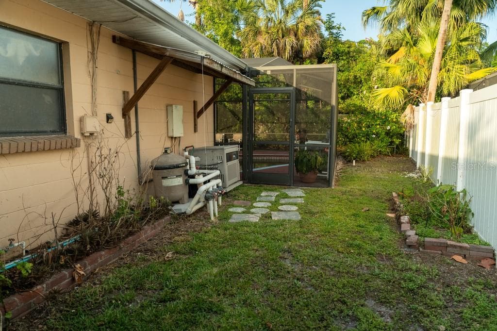 631 LUZON AVENUE — photo 5 of 6