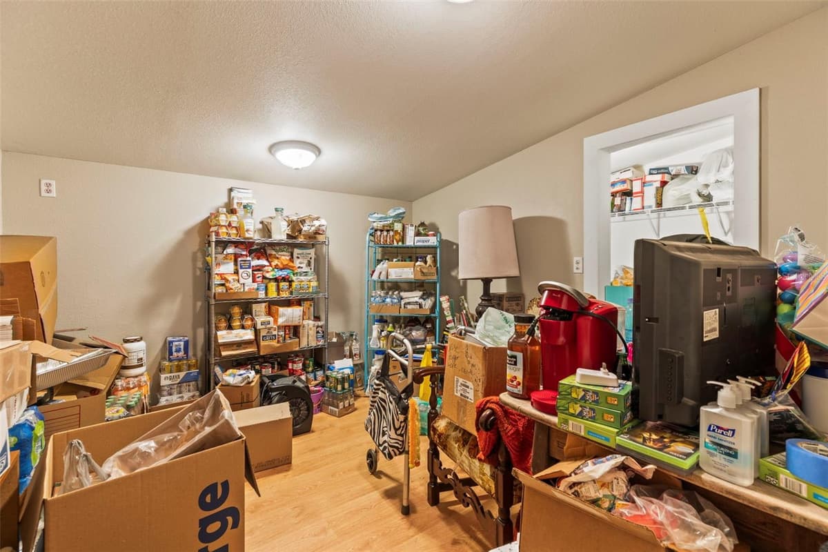 29133 LAWTON DRIVE — photo 25 of 40