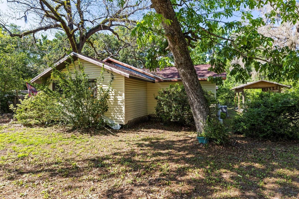 29133 LAWTON DRIVE — photo 6 of 40