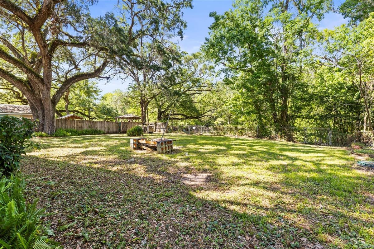 29133 LAWTON DRIVE — photo 29 of 40