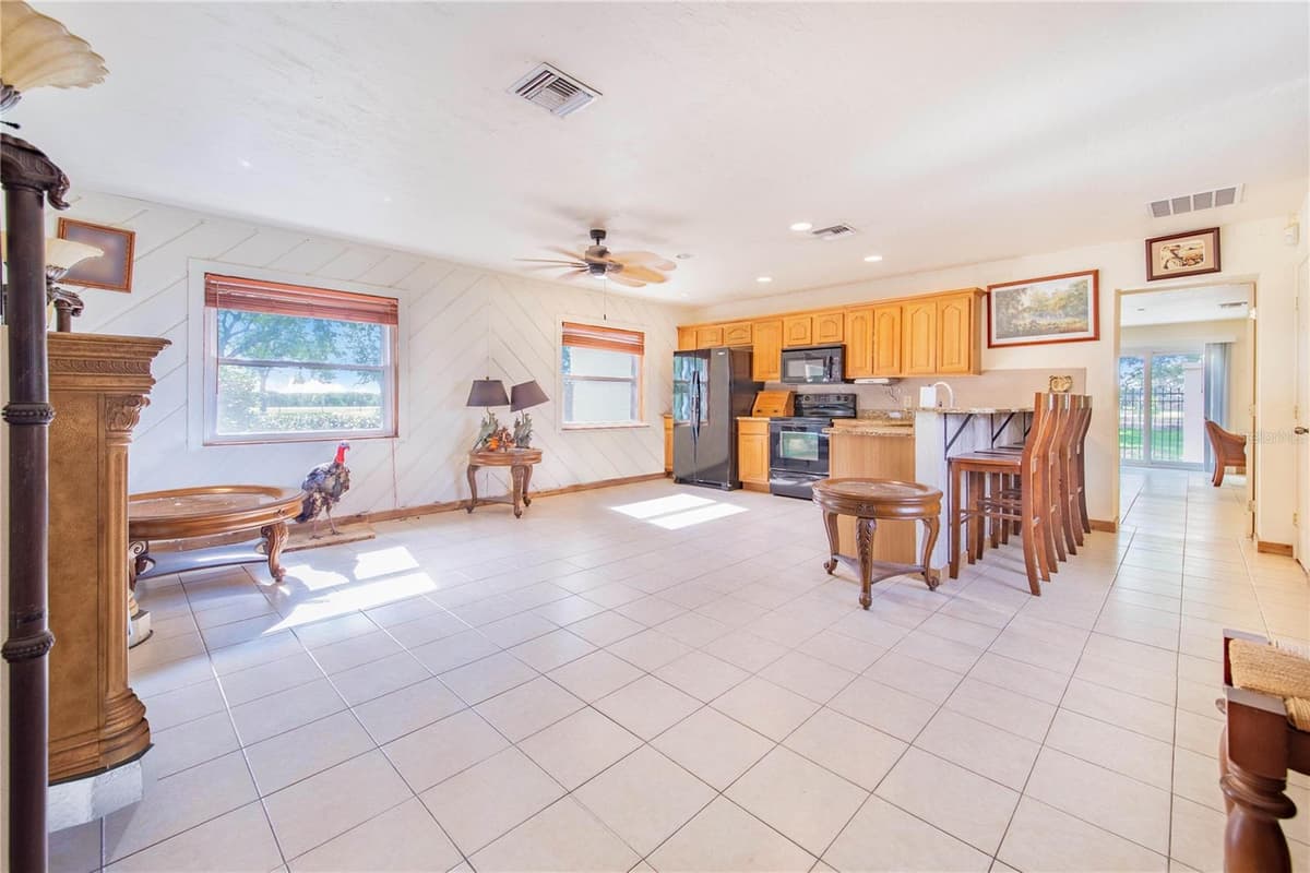 1646 TYNER ROAD — photo 45 of 64