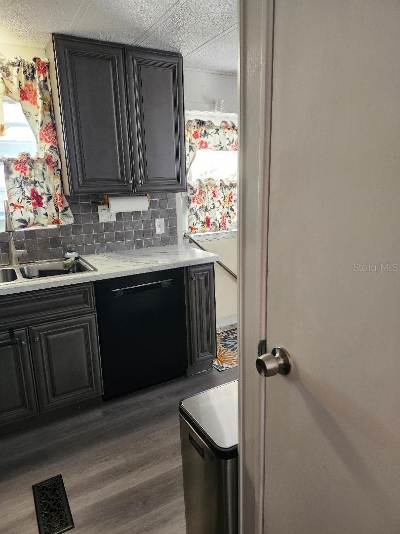 6616 MASSACHUSETTS STREET — photo 11 of 54