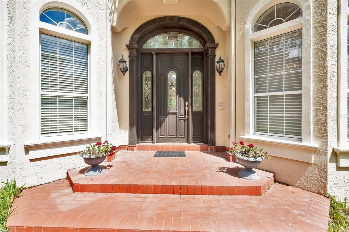 48 AUDUBON LANE — photo 6 of 82