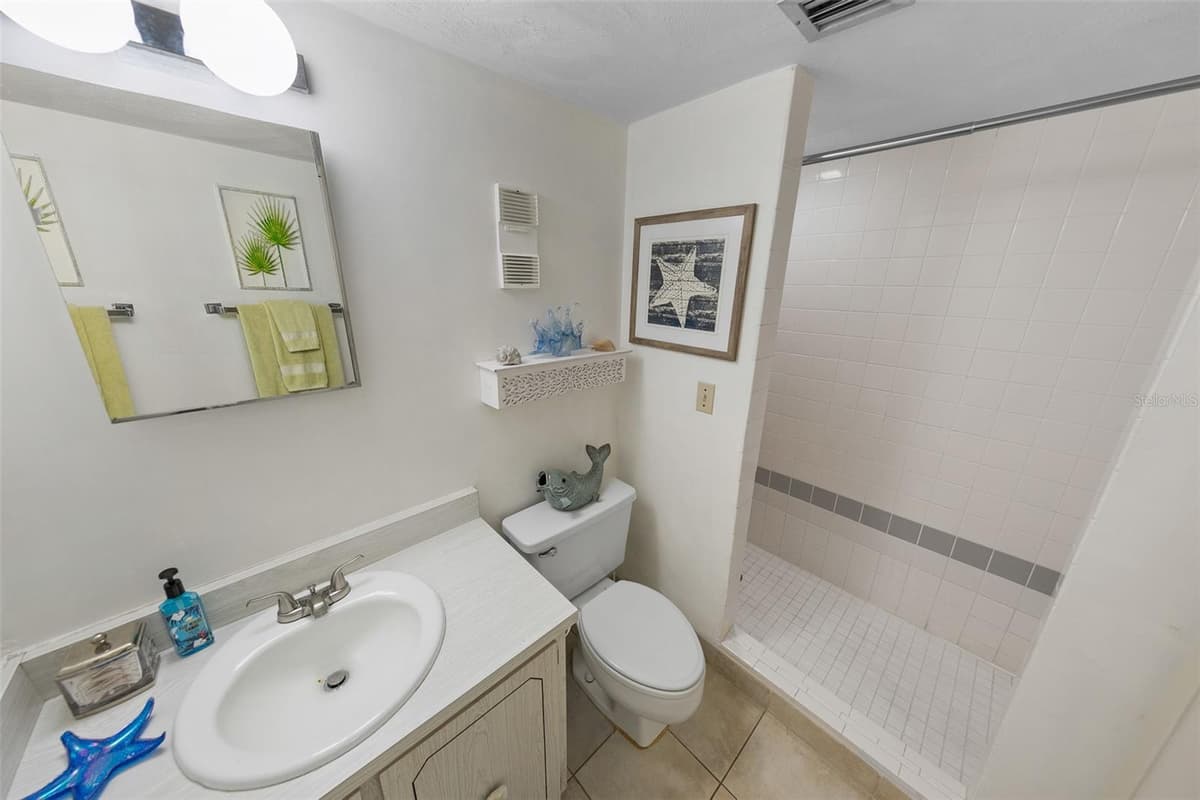 3800 ATLANTIC AVENUE — photo 31 of 56