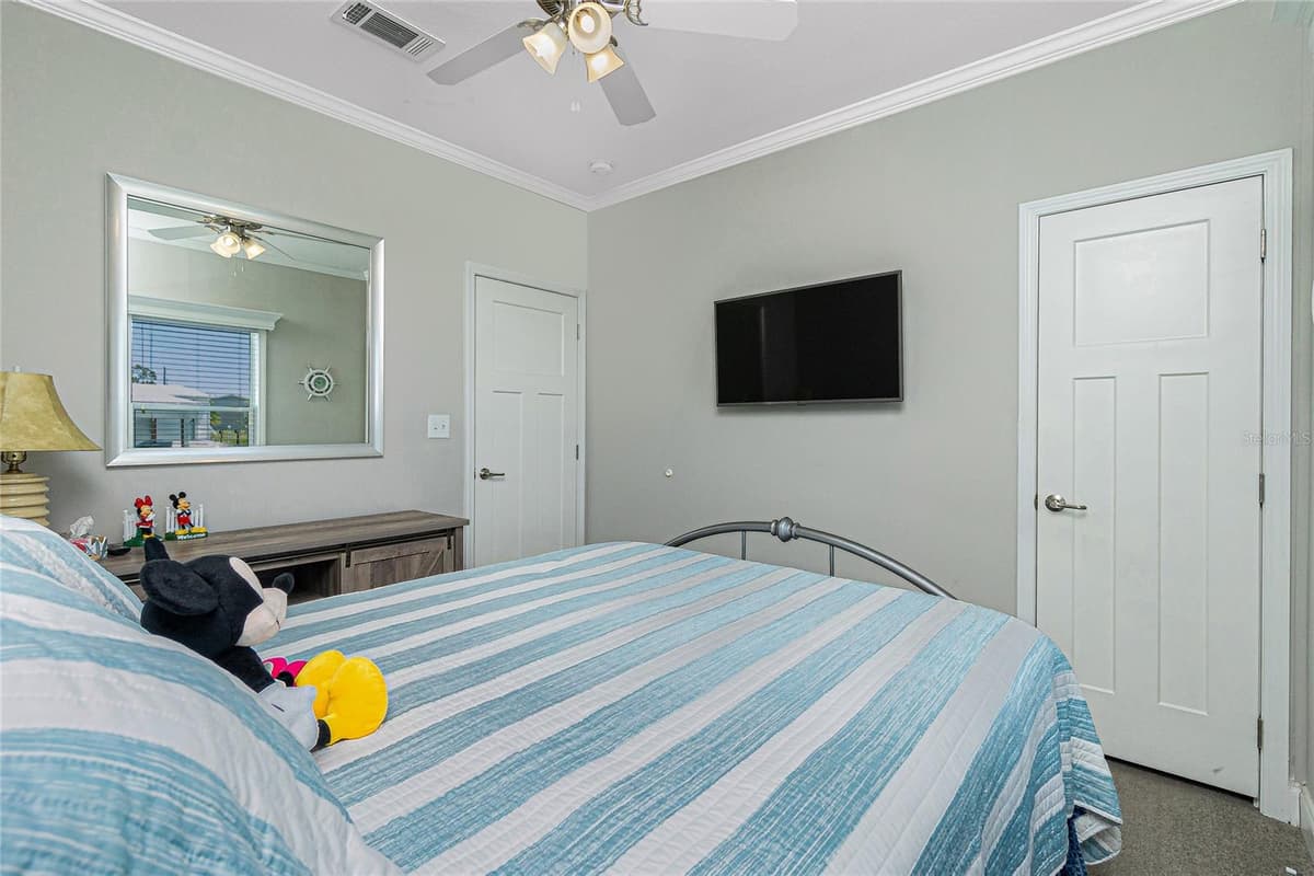 1431 SANDERLING DRIVE — photo 27 of 59