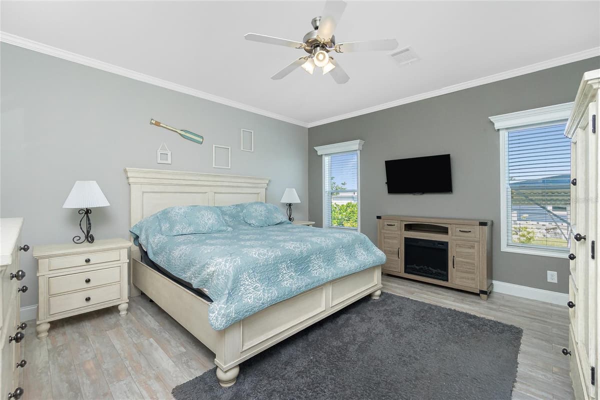 1431 SANDERLING DRIVE — photo 20 of 59
