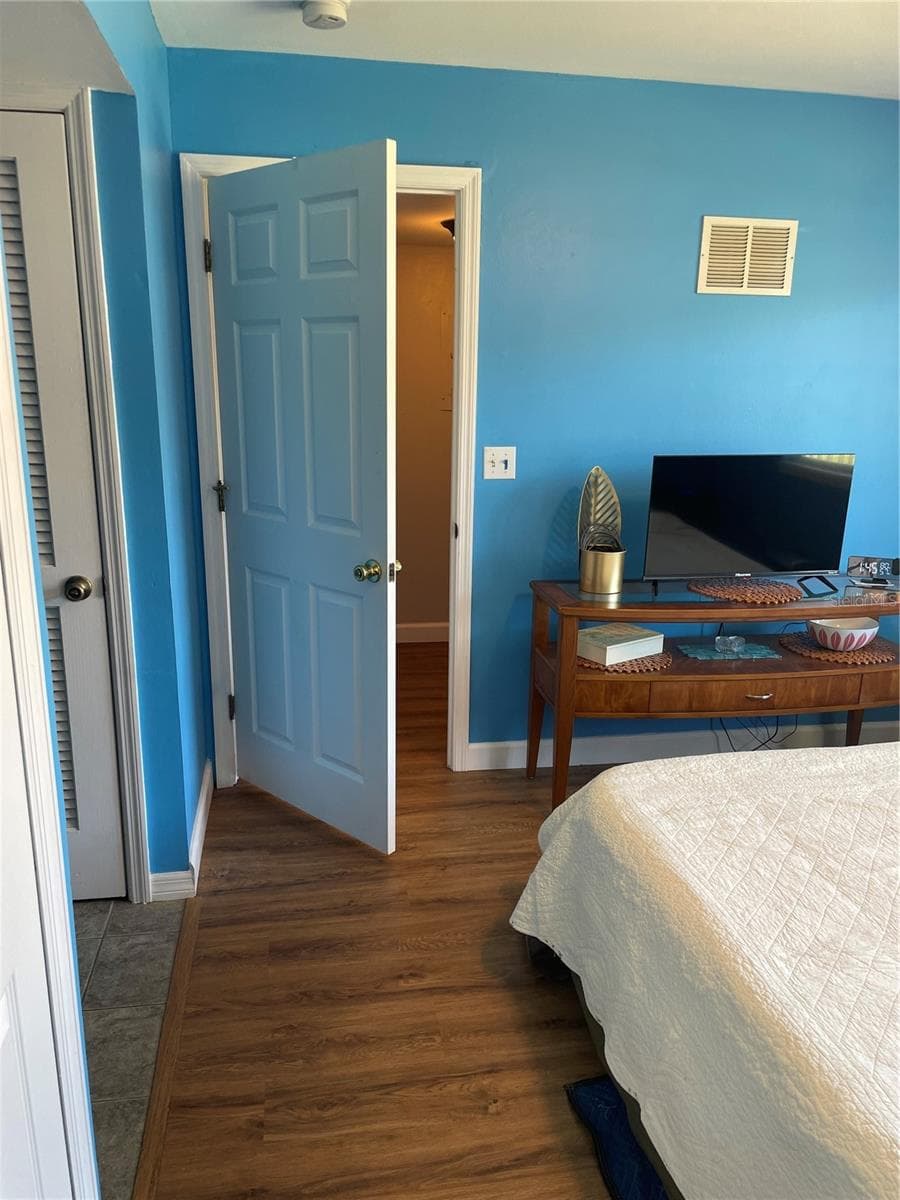 150 HARBORSIDE AVENUE — photo 34 of 66