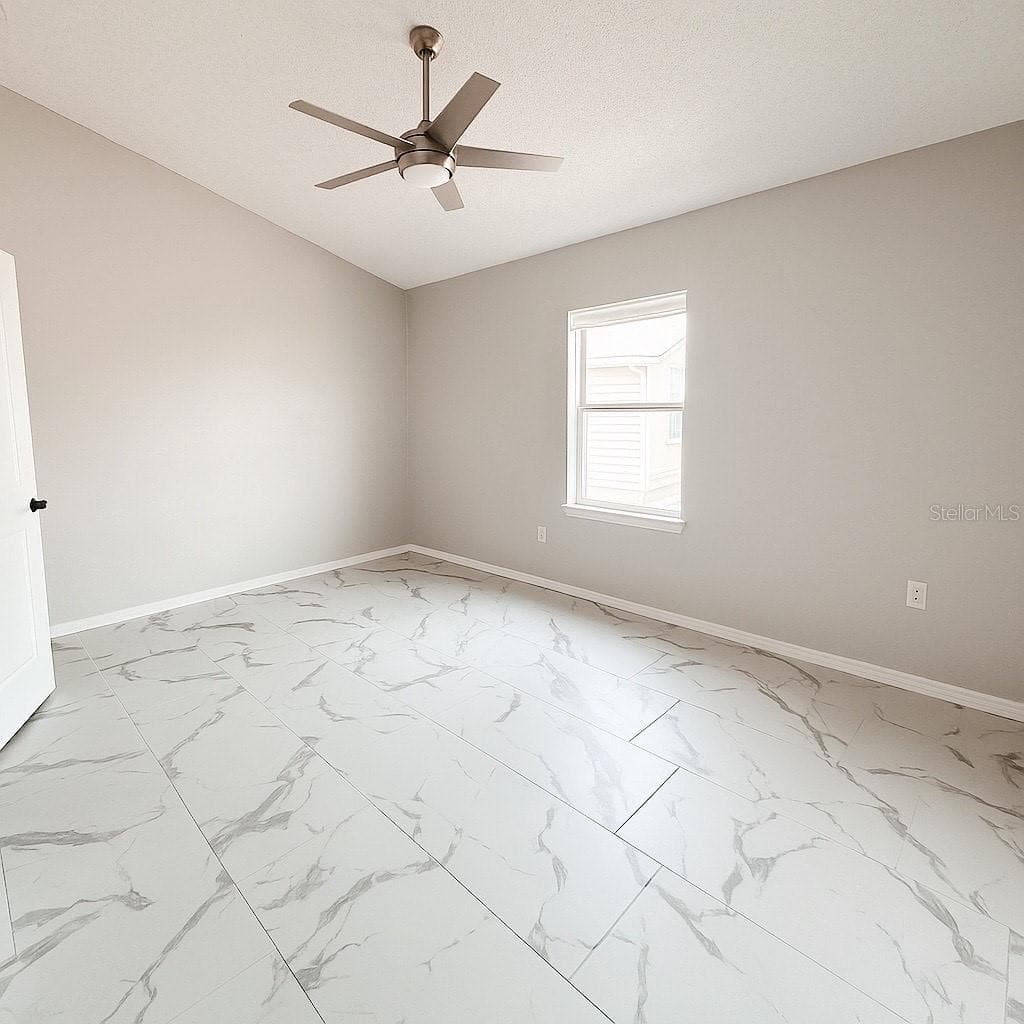 3208 TIMBERLINE ROAD — photo 12 of 21