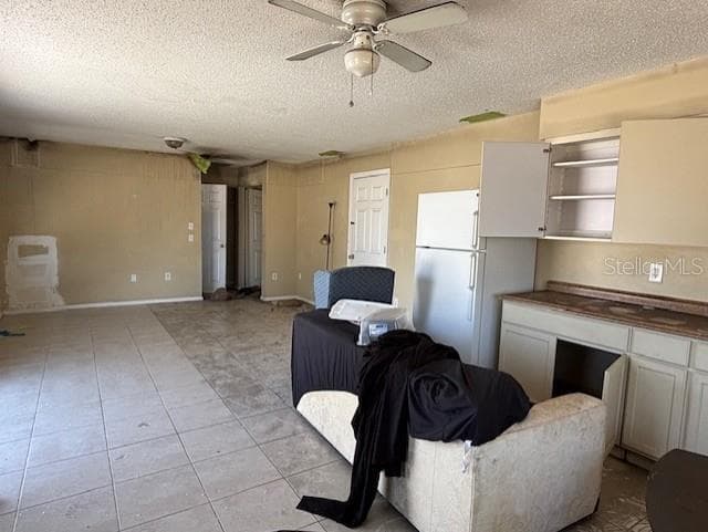 3538 PINETREE STREET — photo 10 of 28