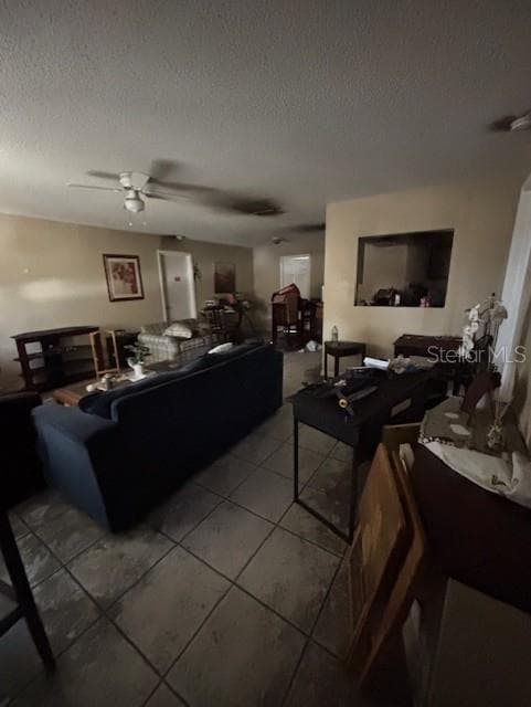 3538 PINETREE STREET — photo 13 of 28