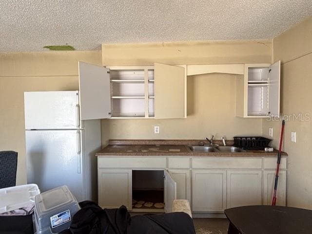 3538 PINETREE STREET — photo 9 of 28