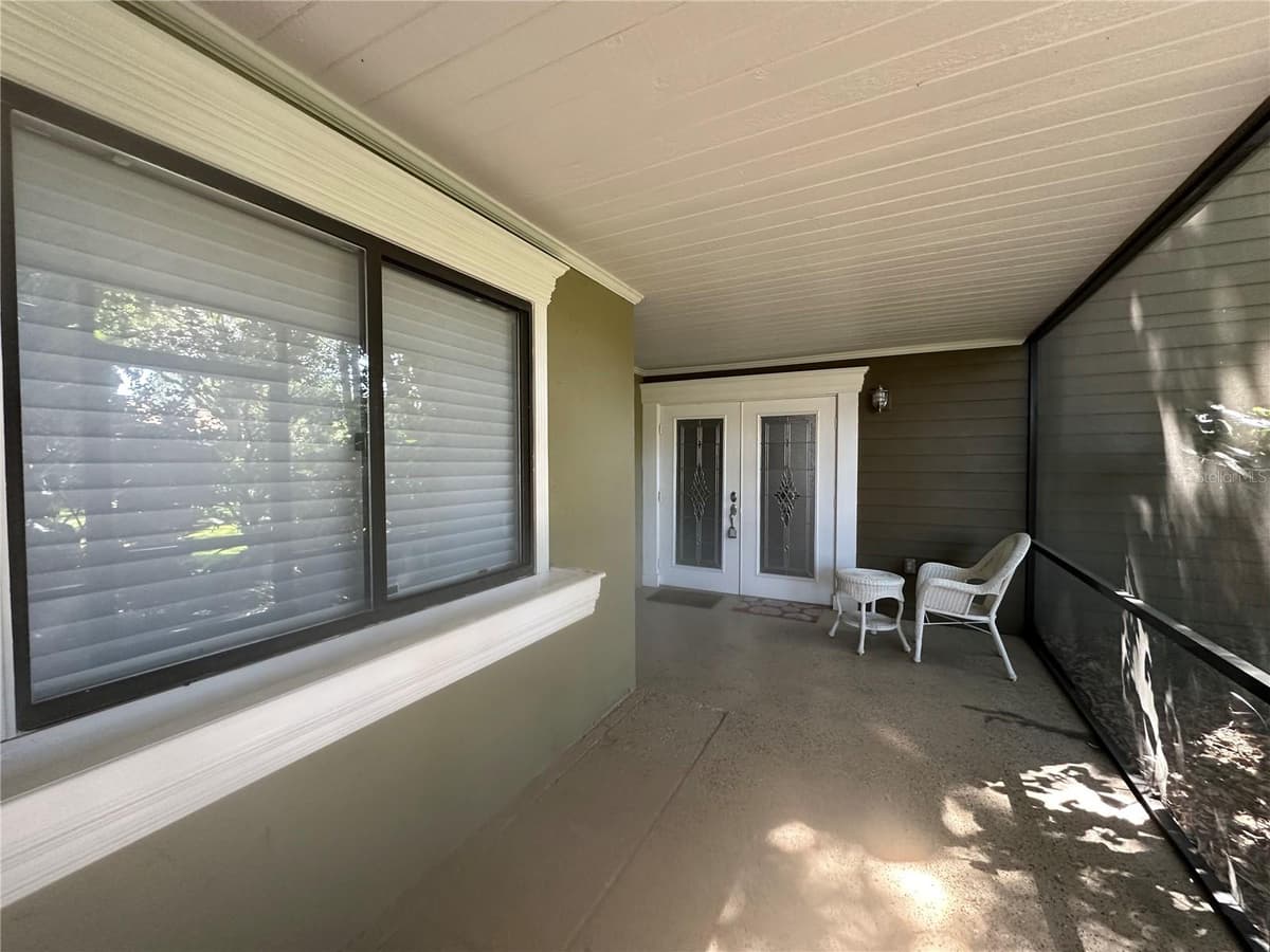 104 WODEN WAY — photo 5 of 49