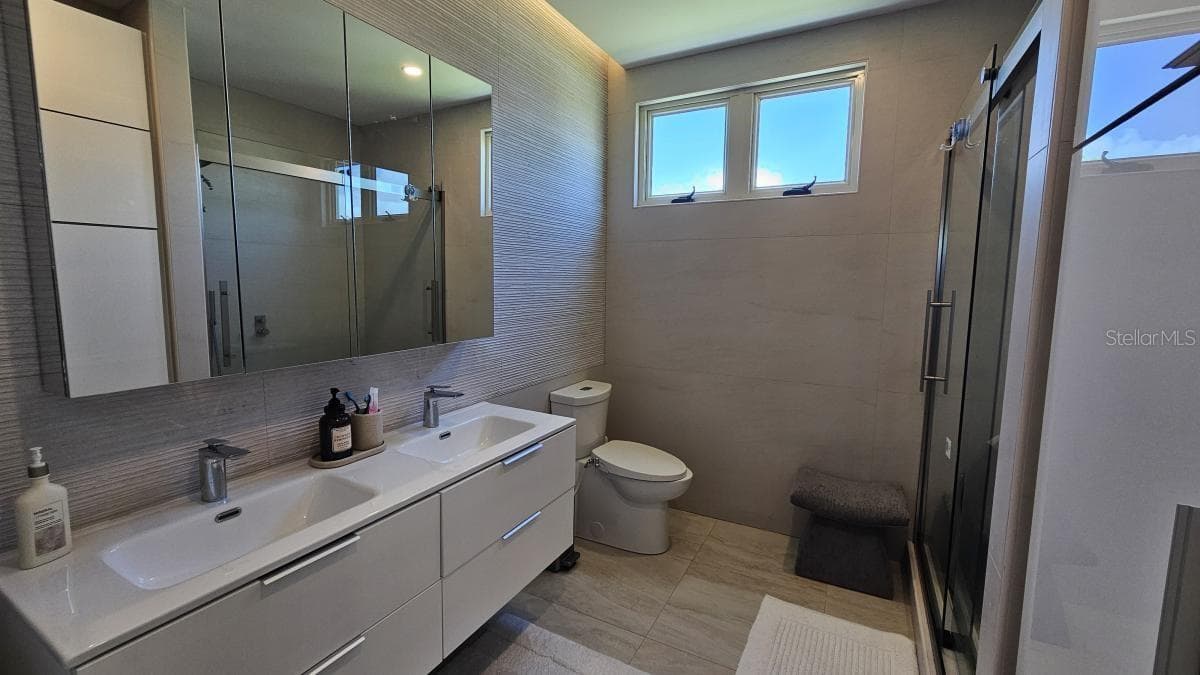 677 LAVANDA — photo 19 of 23