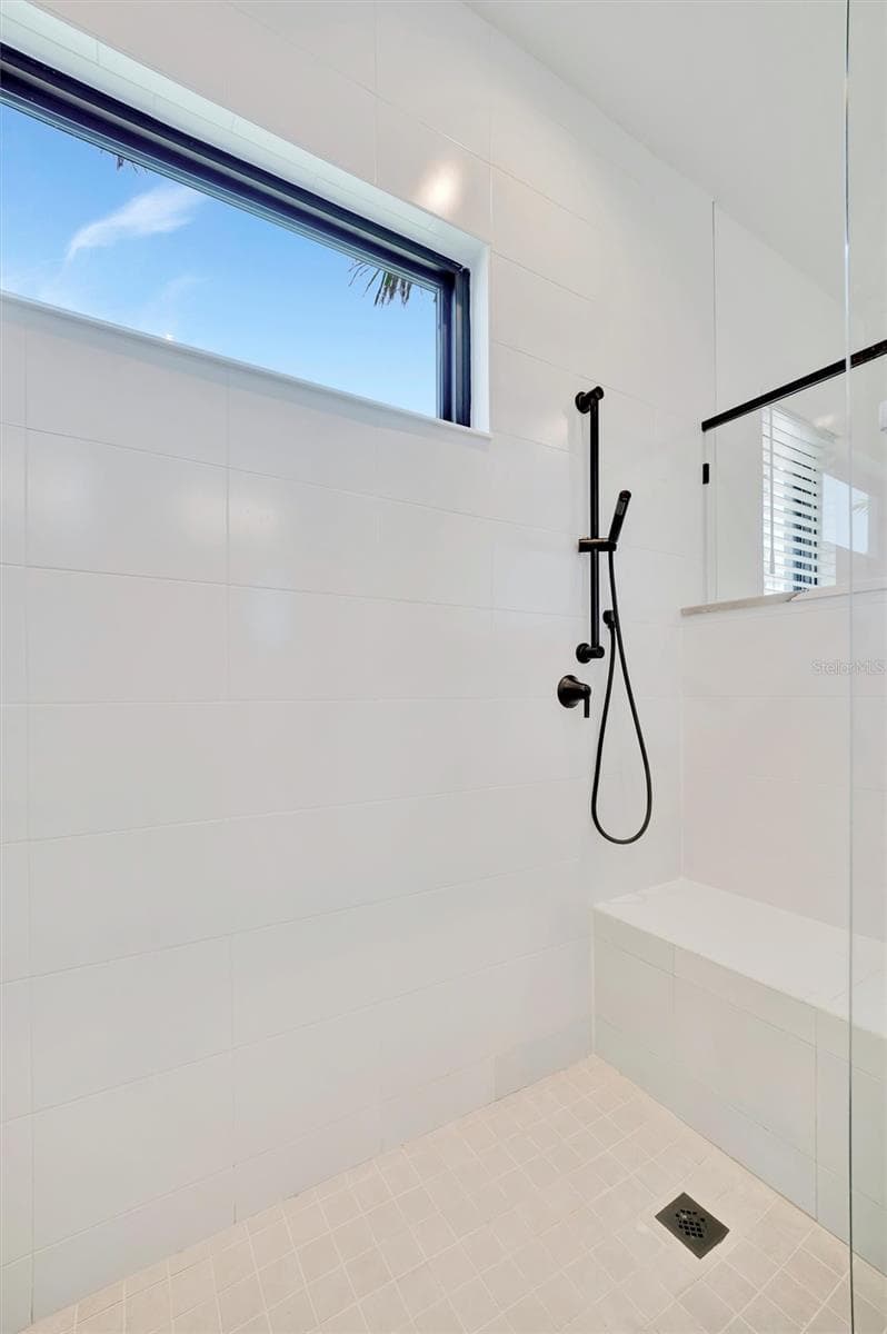 5939 REDBAY BOULEVARD — photo 38 of 61