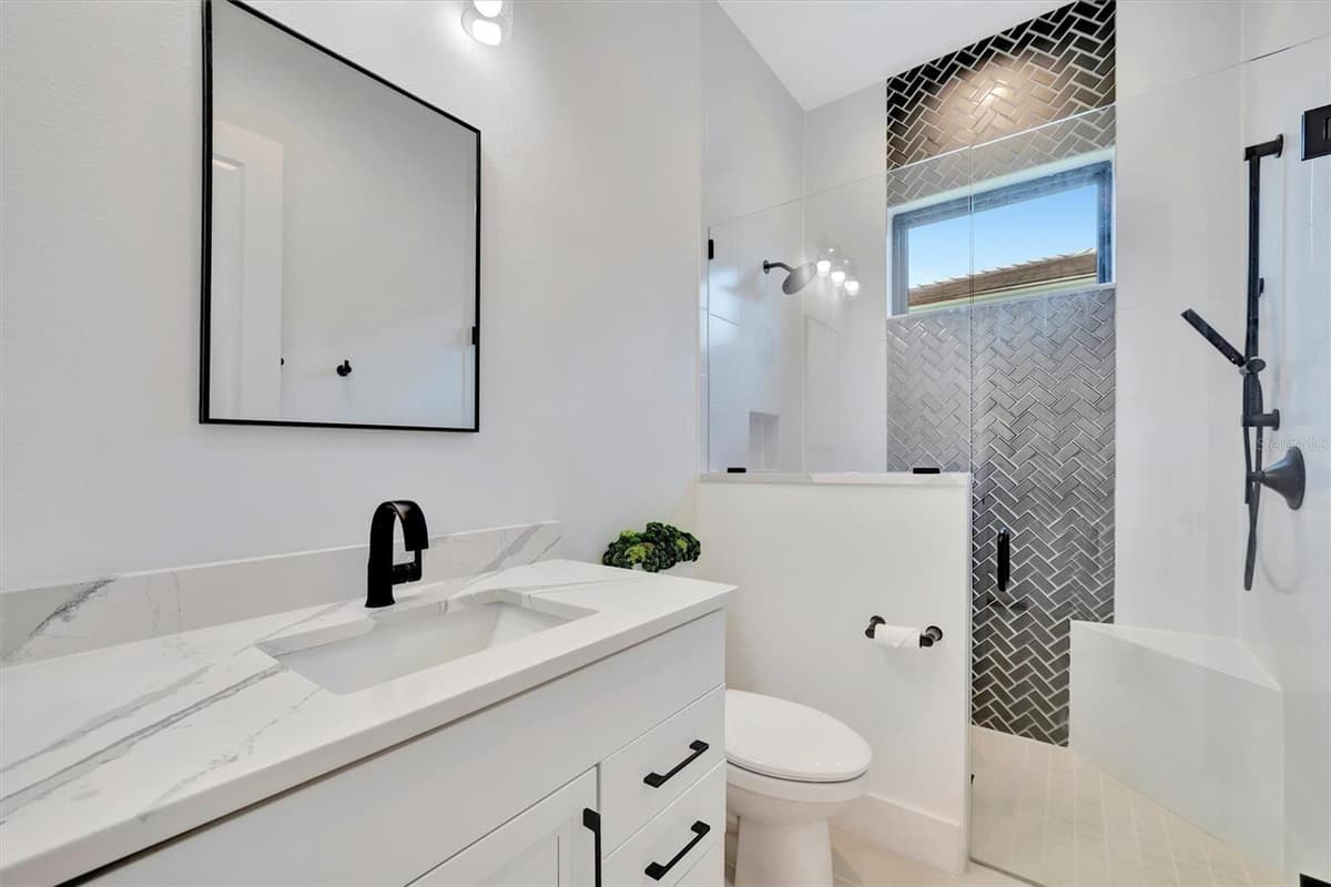 5939 REDBAY BOULEVARD — photo 45 of 61