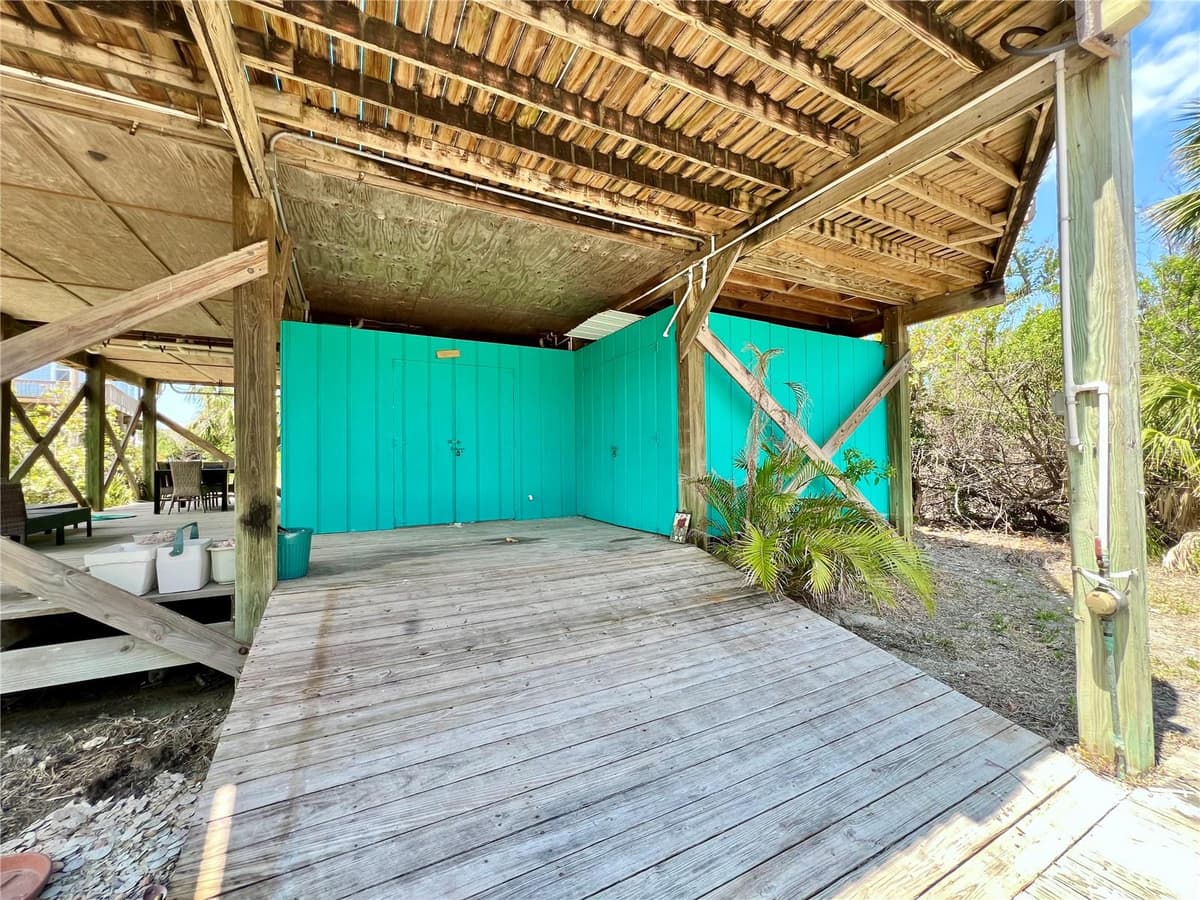 9580 ALMIRATE COURT — photo 12 of 60