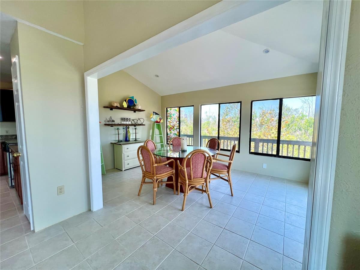 9580 ALMIRATE COURT — photo 22 of 60