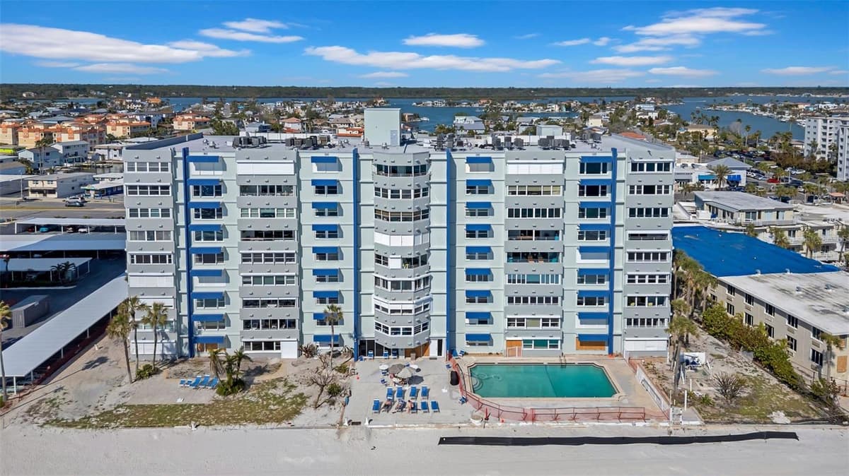 17400 GULF BOULEVARD — photo 1 of 30