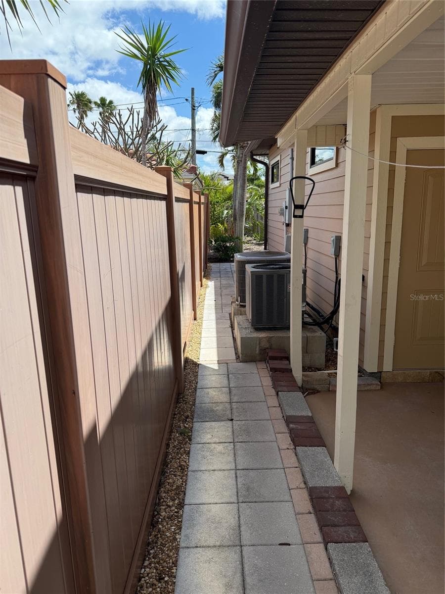 833 LANTANA AVENUE — photo 12 of 38