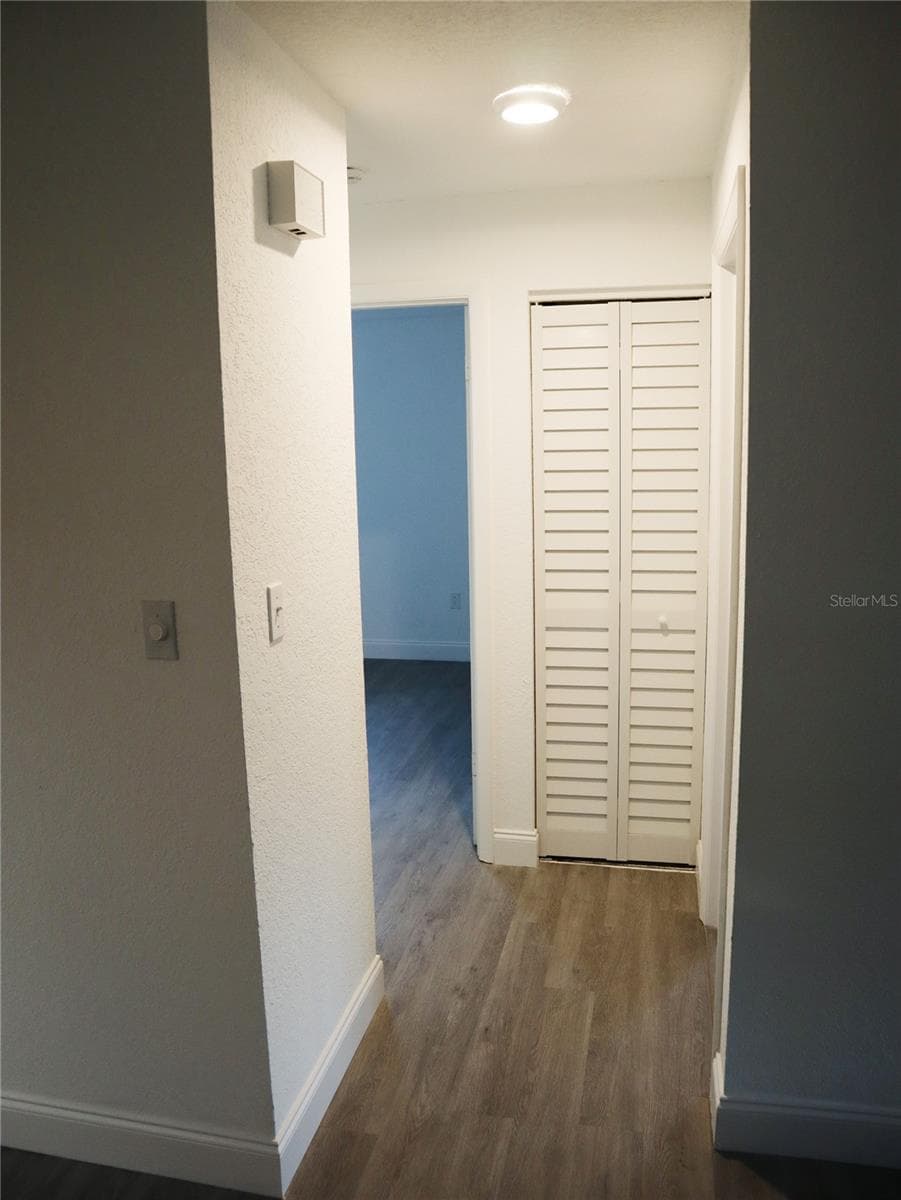 703 VENUS DRIVE — photo 7 of 14
