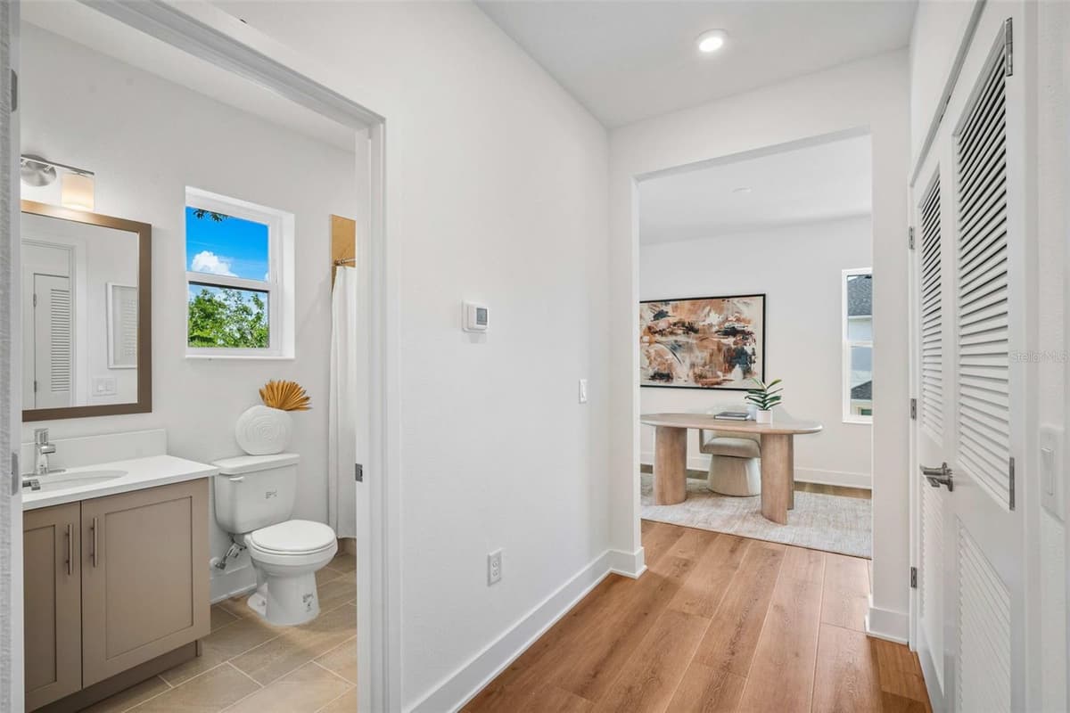 2711 NORTH B STREET — photo 18 of 31