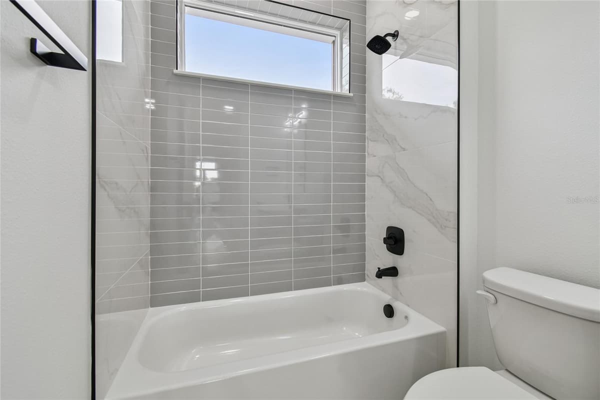 5406 PERSHING PLACE — photo 31 of 60