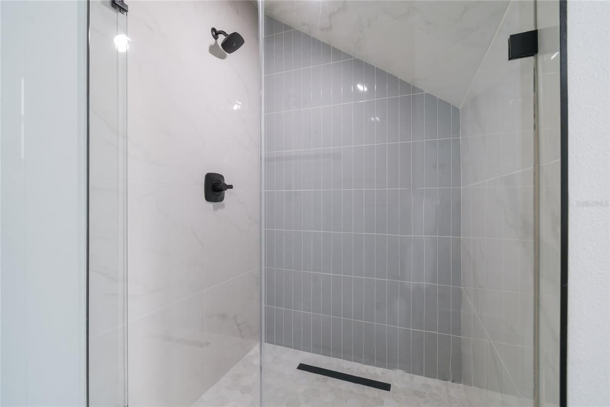5406 PERSHING PLACE — photo 23 of 60
