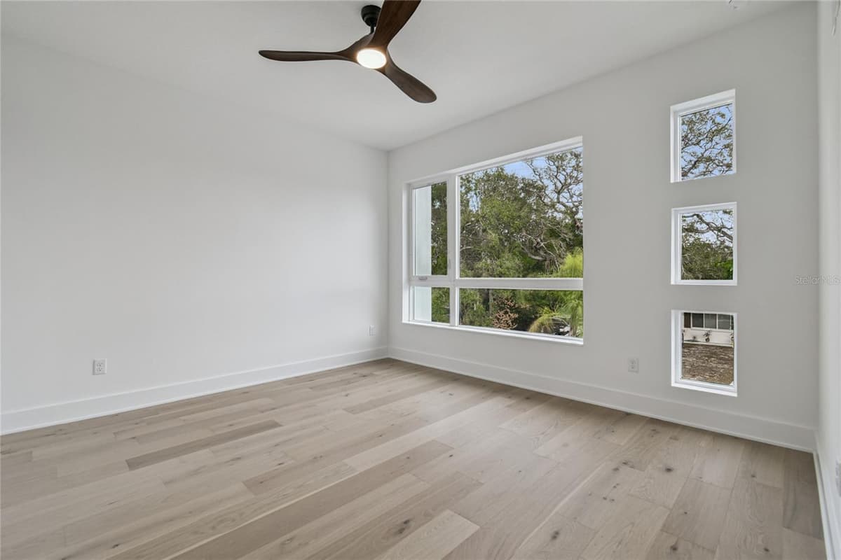 5406 PERSHING PLACE — photo 28 of 60