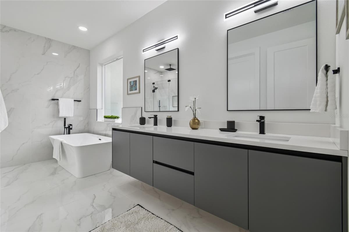5406 PERSHING PLACE — photo 38 of 60