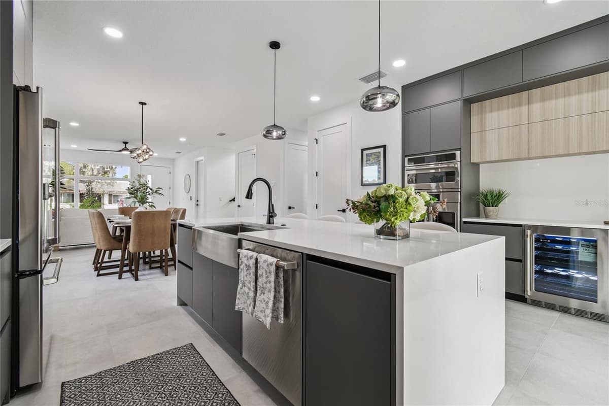 5406 PERSHING PLACE — photo 14 of 60